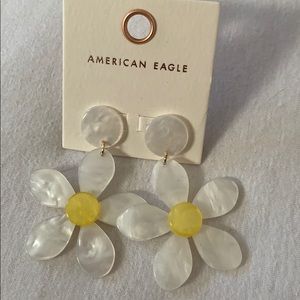 AEO Flower Earrings 🌼